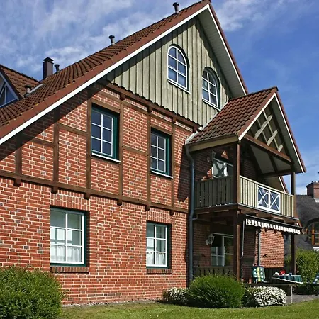 Alt 12 Apartment *