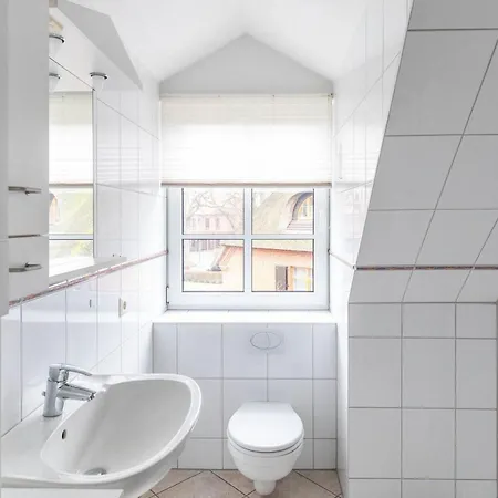 Alt 12 Apartment